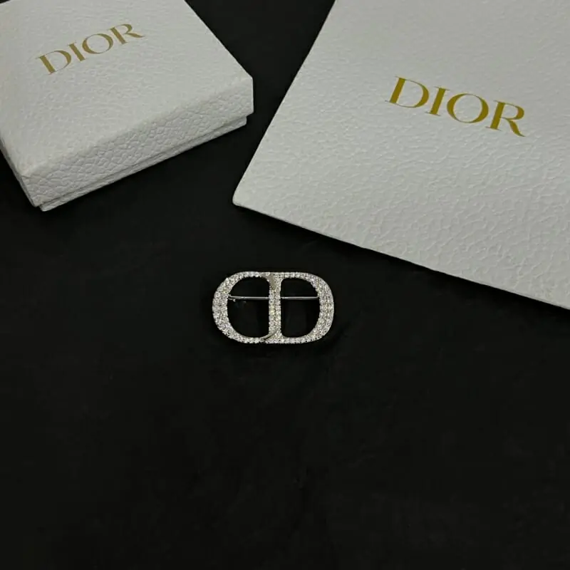 christian dior brooches pour femme s_123aa072